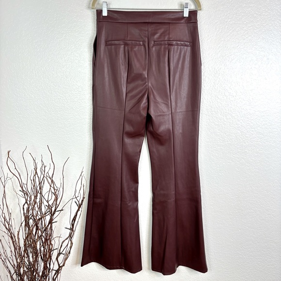NWT 7 FOR ALL MANKIND Faux Leather Easy Trouser - M - Picture 2 of 5